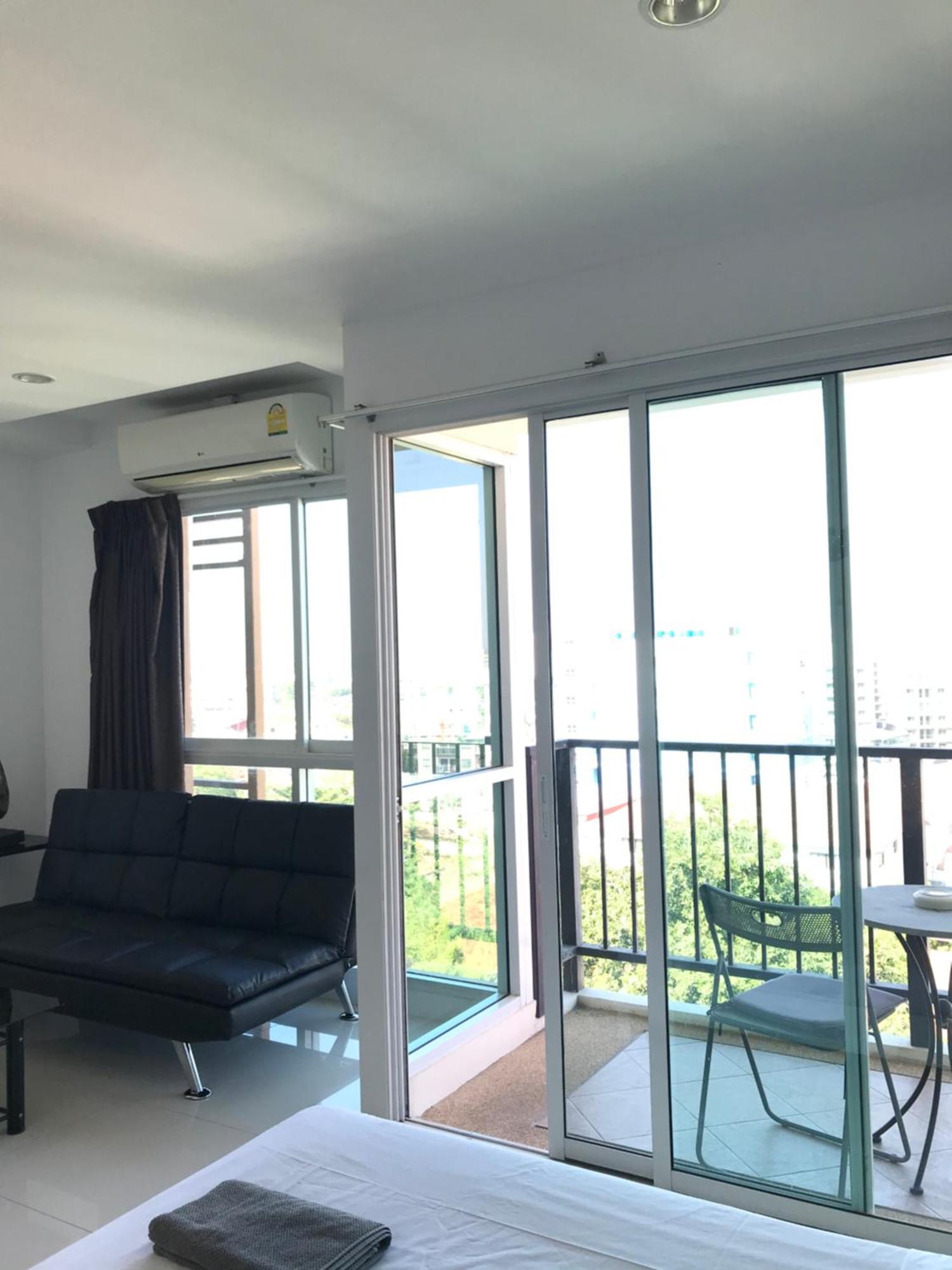 Diamond Suite Паттайя Экстерьер фото